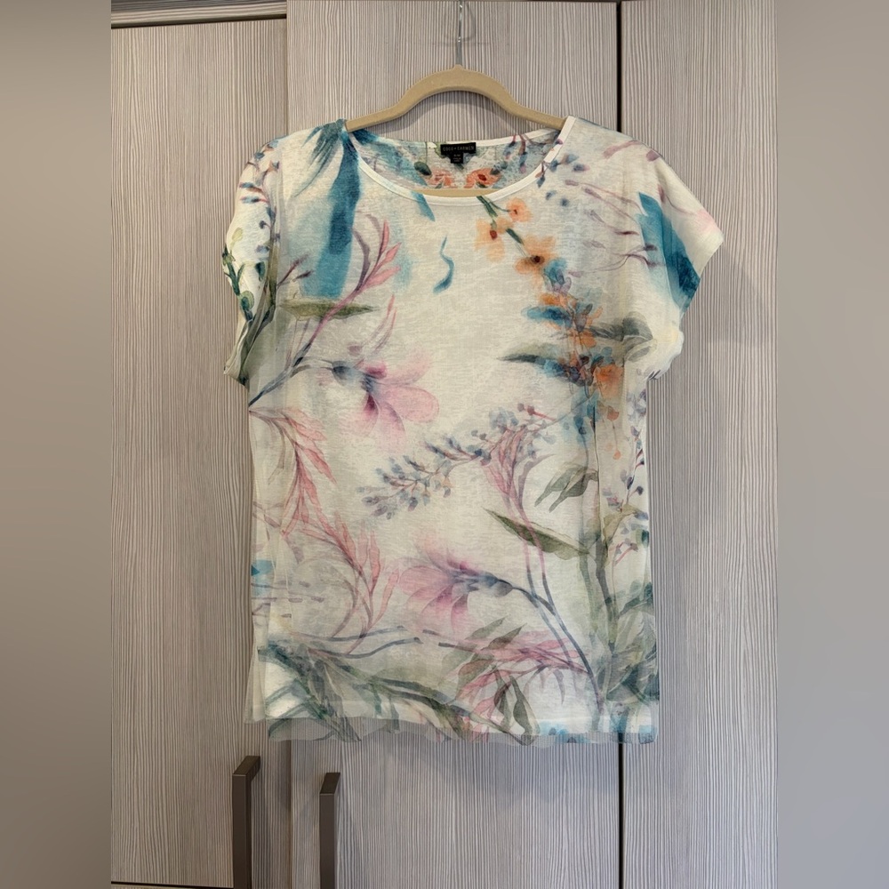 Coco + Carmen Watercolor Print 3D print Illusion Tee Gauzy Overlay Small‎ Medium